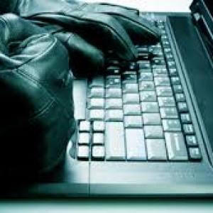 Во Франции два миллиона человек стали жертвами хакеров