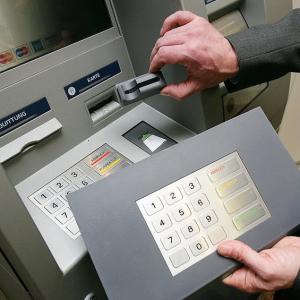 Вирус Tyupkin грабит российские банкоматы