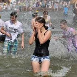 Синоптики пообещали москвичам жаркую неделю