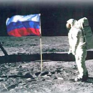 Российский ядерный буксир не полетить на Луну