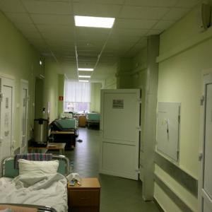 Челябинские врачи оставили ветерана ВОВ умирать в коридоре больницы