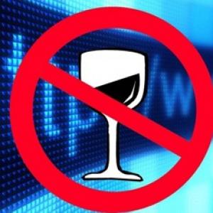 В Совфеде посоветовали ввести миллионные штрафы за реализацию алкоголя онлайн