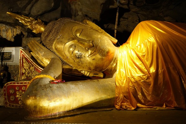 пещера Кхао Луанг Будда