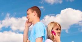 Американские ученые: секс по телефону укрепляет отношения