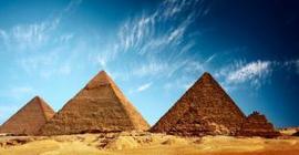В египетской пирамиде обнаружили инопланетные ...