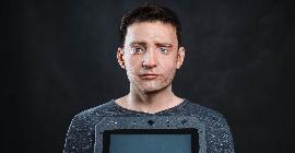 В Нью-Йорке представили российского робота-няню с внешностью человека