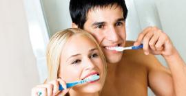 Рейтинг зубных щеток для взрослых