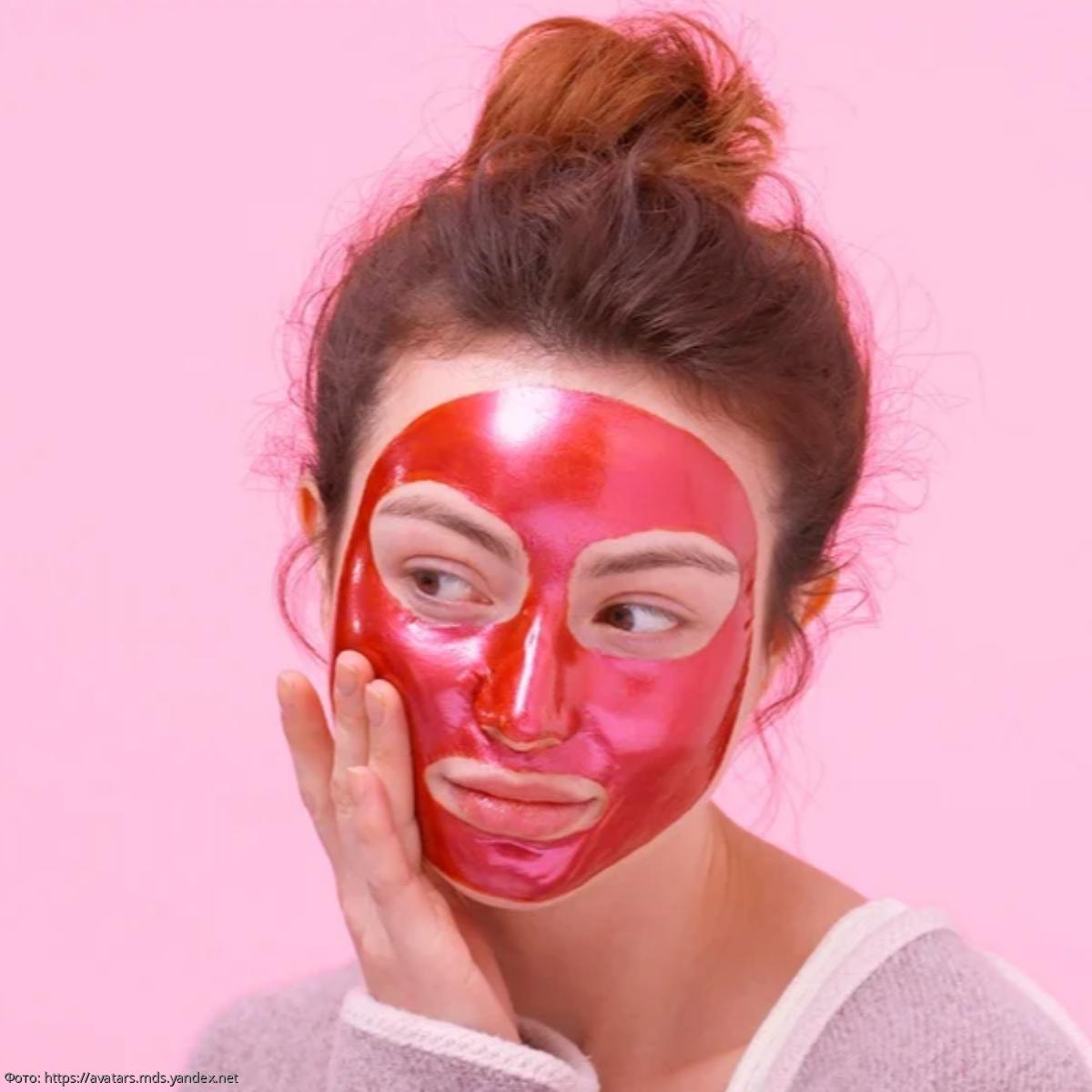 Маска лучшие выступления. Shiseido Waso маска. Шисейдо маска пленка. Пленочная маска для лица. Хорошие маски для лица.