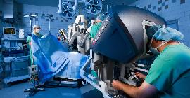 Роботы в зале: роботизированная хирургия проникает в больницы