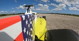 309 километров в час: Беспилотный гоночный автомобиль установил новый рекорд скорости