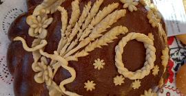 Единственный праздничный каравай на конкурсе «Хлебный мир Ставрополья» представили минераловодские пекари