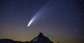 Комета, которую в последний раз видели неандертальцы, возвращается к Солнцу