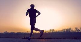 Как бег помогает справиться со стрессом на работе