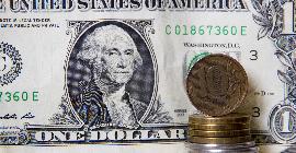 Экономист Гинько объяснил бессмысленность доллара для россиян