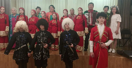 В межнациональном центре ''Дружба'' прошел концерт ''Спиридон Солнцеворот''