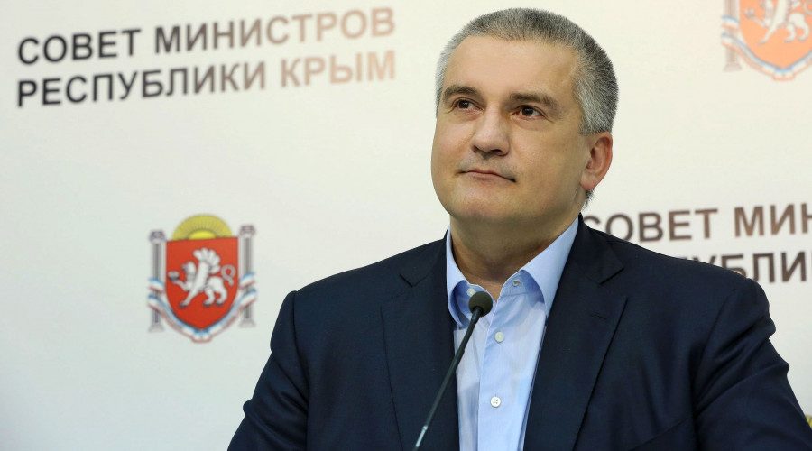 Сергей Аксенов уволил руководство Симферополя Черная пятница в Симферополе