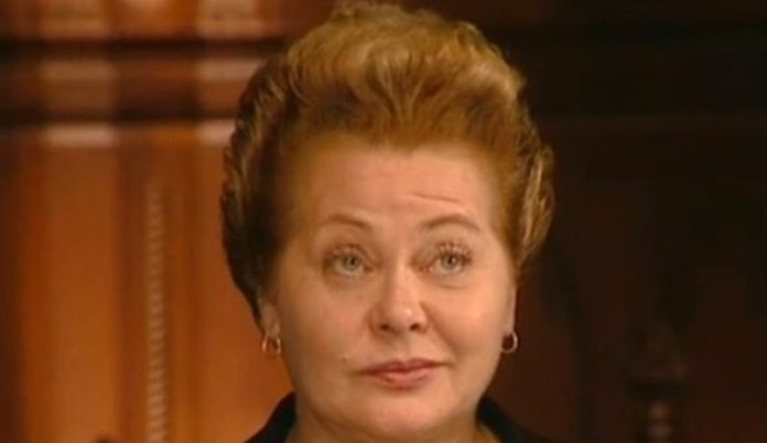 надежда титова целительница