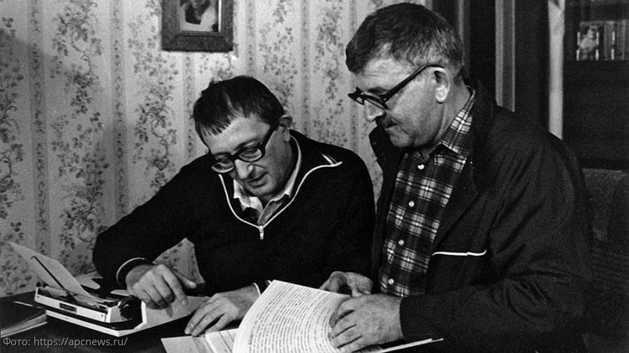 Российские и советские писатели