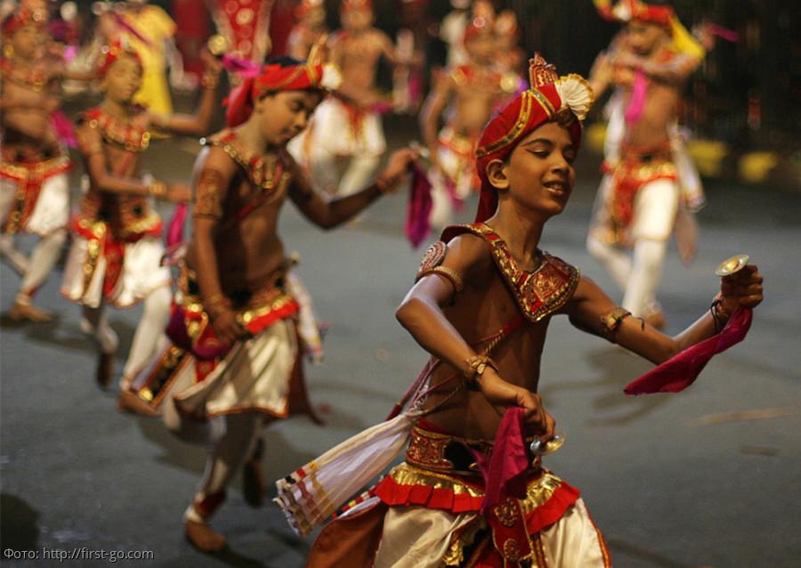 Праздничный танец на Шри-Ланке