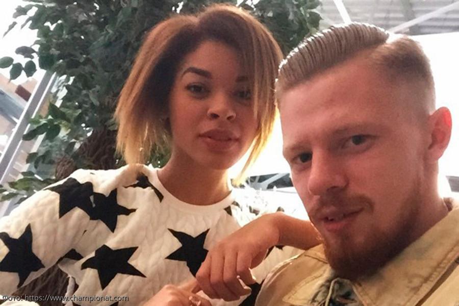 Новосельцев бросил жену и ребенка