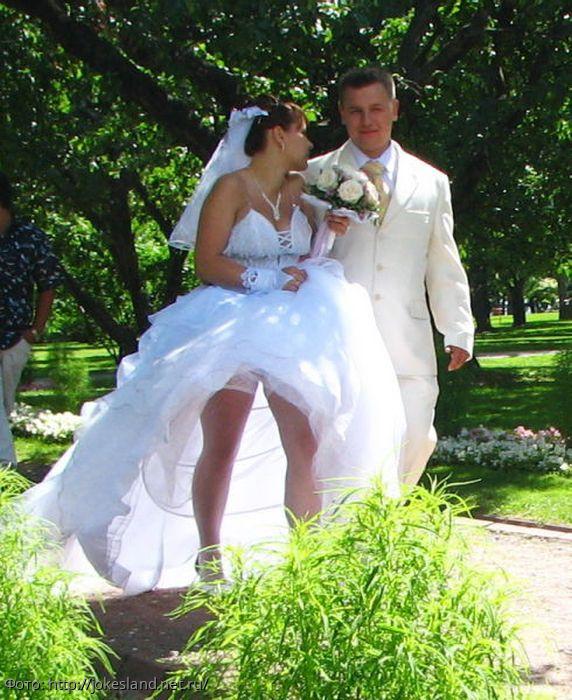 Вульгарный эротизм: свадебные фото, стирающие грани приличия.
