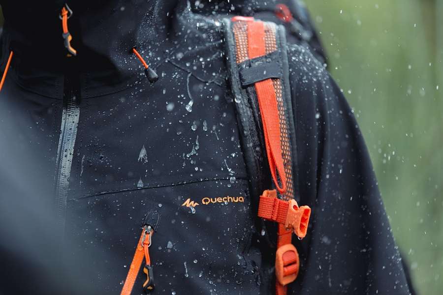 непромокаемая куртка