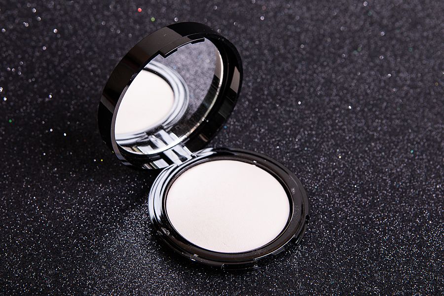 Enough пудра коллагеновая. Лимони хайлайтер. Пудра со. Пудра люксовая. Пудра enough collagen 13 тон.