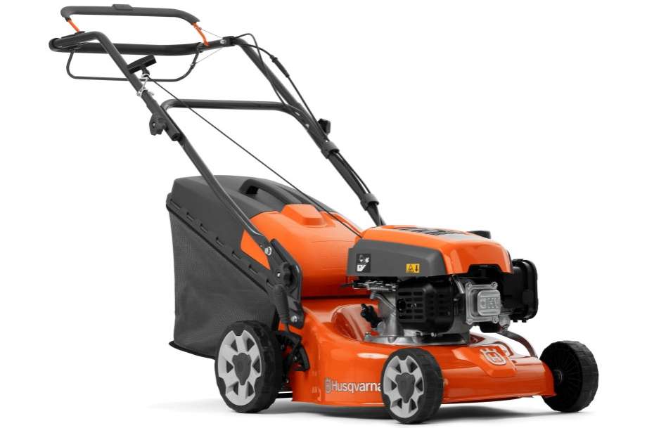 Бензиновая газонокосилка Husqvarna LC140SP