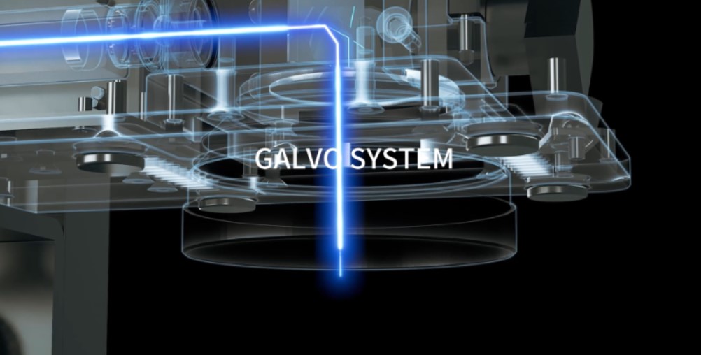 портативный лазерный гравер Nano Pro оснащен мощным лазером на 12 Вт