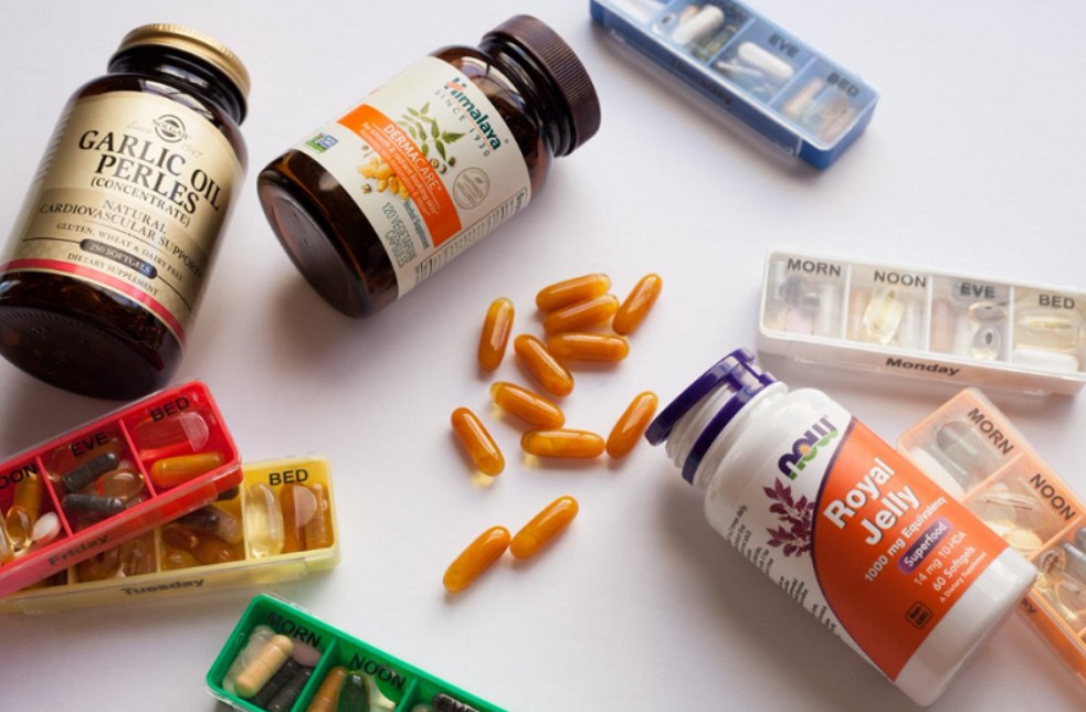 Топ 10 БАДов для мужчин: какие добавки реально работают