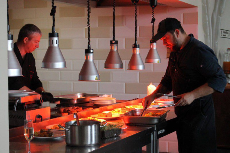 Кулинарный мастер-класс для воспитанников кисловодского детского дома прошёл в Green Resort Hotel & Spa