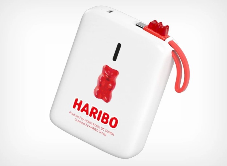 Пауэрбанк Haribo — лёгкий, недорогой и удобный вариант для путешественников, который неожиданно обошёл по практичности даже технологические бренды.